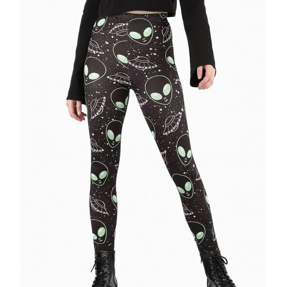 BM Take Me To Your Dealer super shine HW leggings